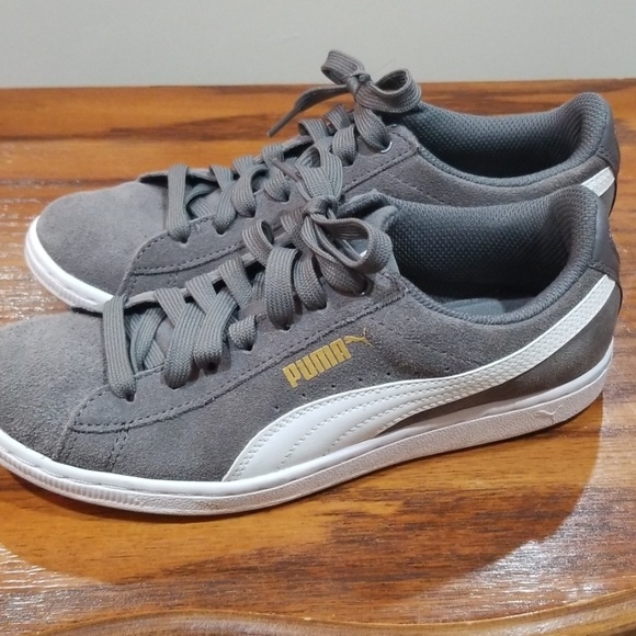 Puma Shoes - Grey suede puma sneaker Puma Shoes - Grey suede puma sneaker